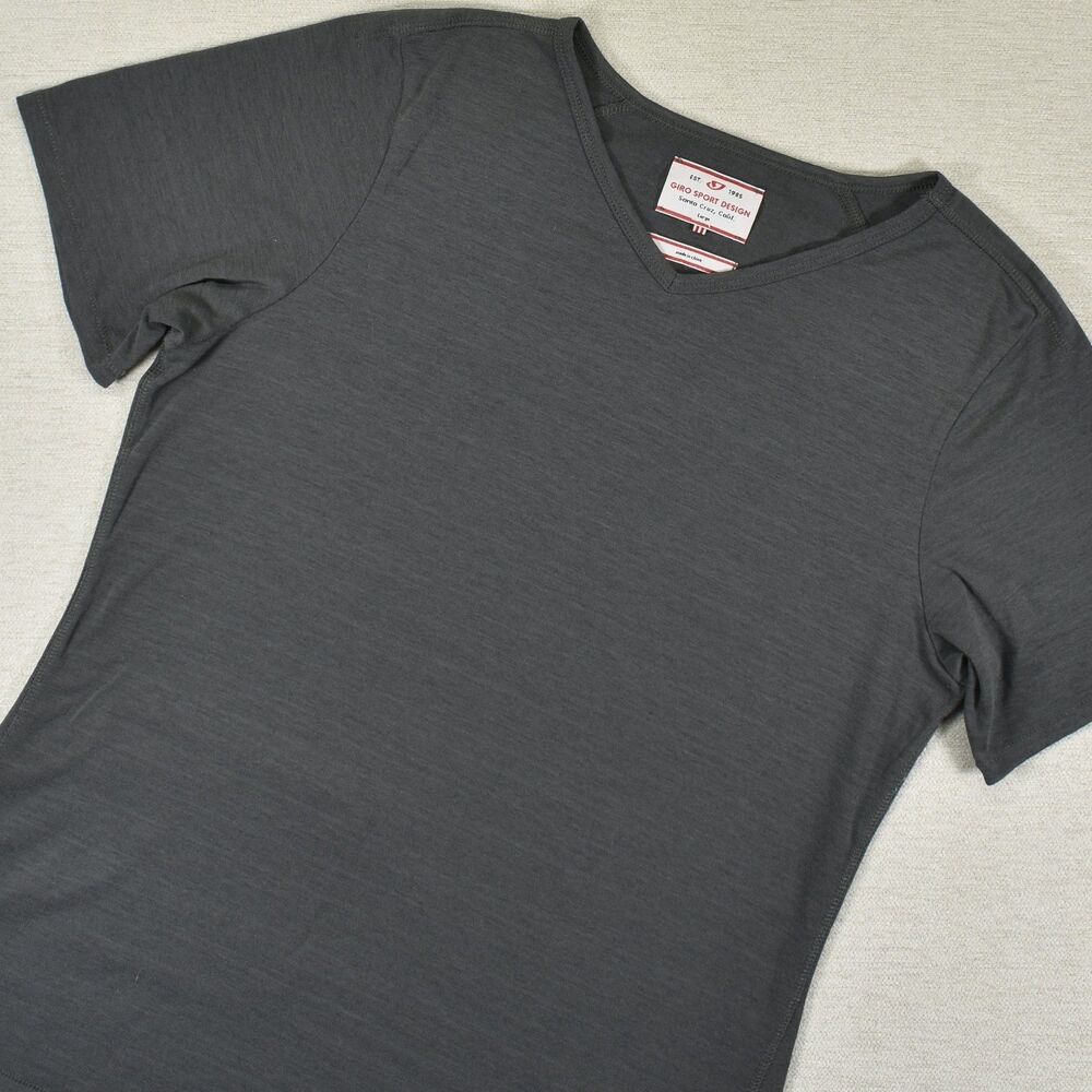 Giro Cycling T Shirt Womens Large Charcoal Gray V Neck Short Sleeve Athletic